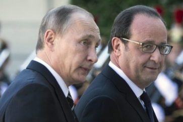 Russian President Vladimir Putin with his French counterpart, Francois Hollande