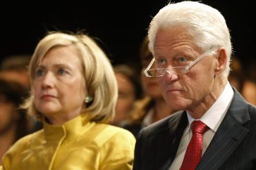 US presidential hopeful Hillary Clinton with her husband, former president Bill Clinton (archive)