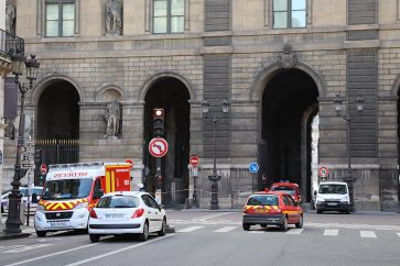 Louvre attack