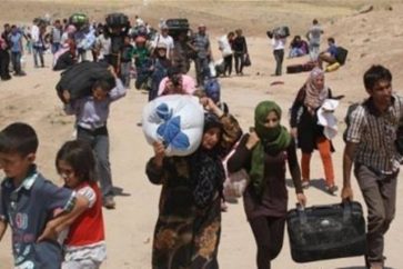 Iraqis fleeing fighting in Mosul
