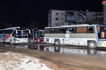 Yarmouk evacuation buses