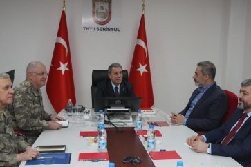 Turkish DM meeting commanders