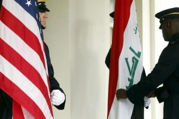 US Iraq flags