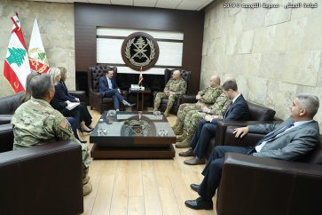 Murphy was received by General Joseph Aoun at his office in the Defense Ministry in Yarzeh.