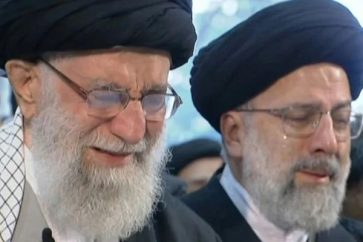 Imam Khamenei weeping at Suleimani funeral