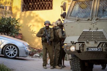 Israeli raid Nablus