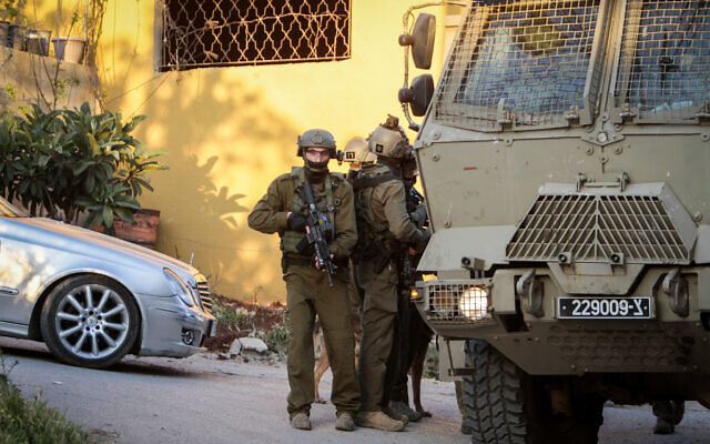 Israeli raid Nablus