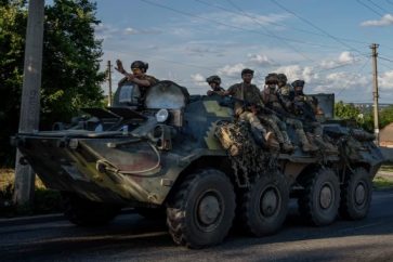 Ukrainan troops Donetsk