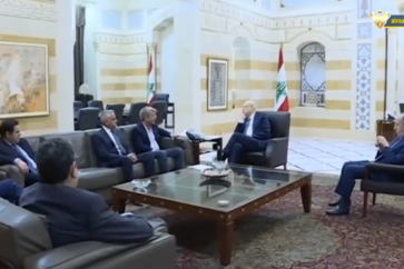 Caretaker Prime Minister, Najib Mikati, meeting at the Grand Serail with Caretaker Minister of Energy and Water, Walid Fayyad, and members of the Petroleum Administration (October 14, 2022)
