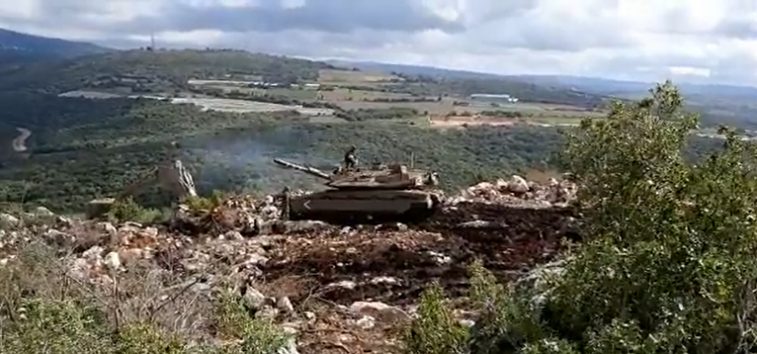  <a href="https://english.almanar.com.lb/1802748">3 Israeli Soldiers Injured in Landmine Explosion on Lebanon&#8217;s Border: Al-Manar Reporter  (Video)</a>