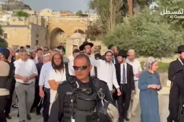 Israeli settlers storming Al-Aqsa Mosque