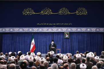 Supreme Leader of the Islamic Revolution Ayatollah Sayyed Ali Khamenei in a meeting with a group of government officials