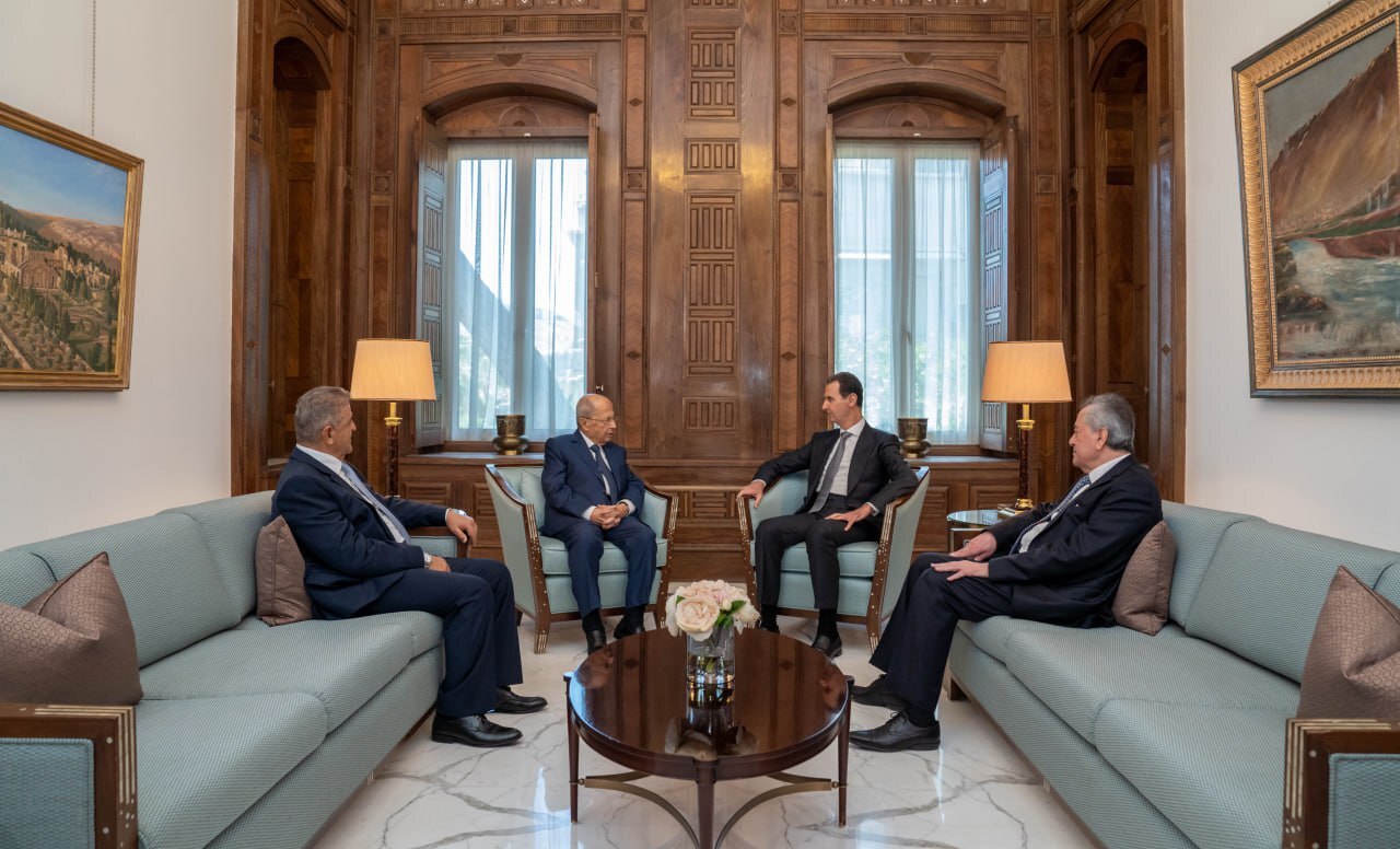 Syrian President Bashar Assad welcomes Lebanon's Former President Michel Aoun