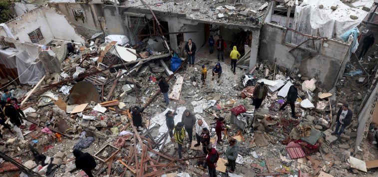  <a href="https://english.almanar.com.lb/1997294">Israel Continues Aggression on Gaza, Leaving a Trail of Death and Destruction</a>