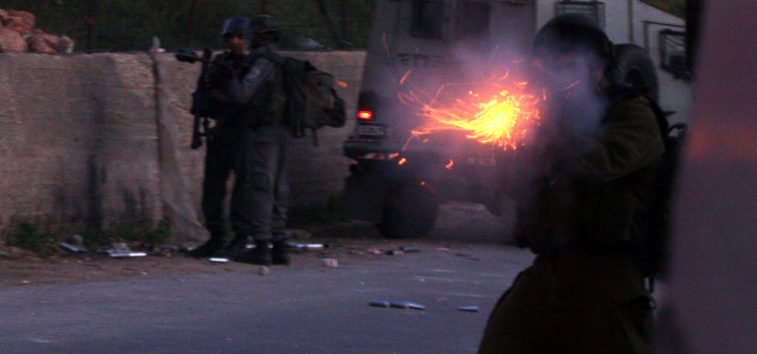  <a href="https://english.almanar.com.lb/2093995">West Bank: Innocent Civilians Killed and Injured in Israeli Occupation Forces Raids</a>
