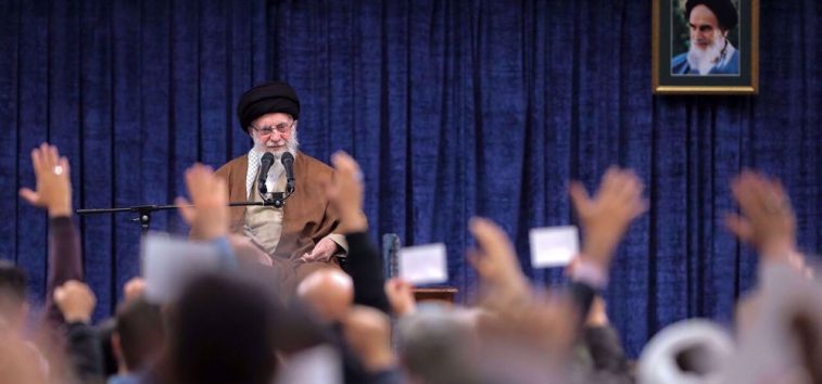  <a href="https://english.almanar.com.lb/2287958">Imam Khamenei: US, ‘Israel’ Orchestrated Syria Plot</a>