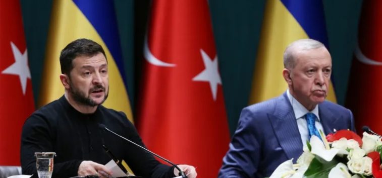  <a href="https://english.almanar.com.lb/2408155">Russian, Ukrainian Delegations Meet in Istanbul as Erdogan Hosts Zelensky</a>