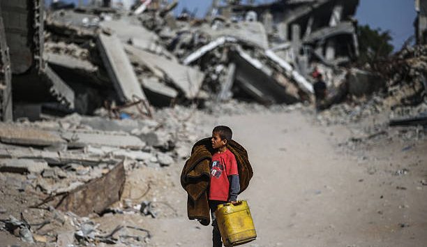  <a href="https://english.almanar.com.lb/2442343">‘Israel’ Continues its Genocide in Gaza: Ongoing Massacres against Displaced and Starving Palestinian</a>