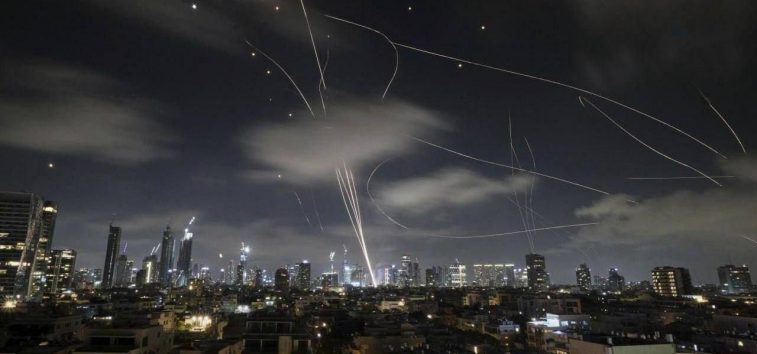  <a href="https://english.almanar.com.lb/2438383">IRGC: Fattah Missile Has Shaken Bunkers of Coward Zionists, Controlled Skies of &#8216;Israel&#8217;</a>